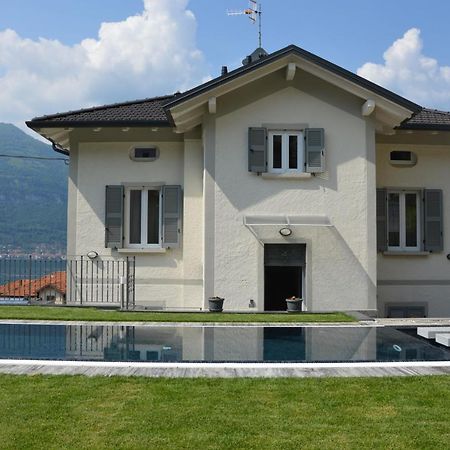 Lescen White Residence - Swimming Pool Lezzeno Esterno foto